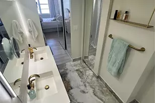 6450 Collins Ave, Miami Beach, FL 33141 - Photo 32