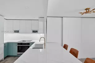 6450 Collins Ave, Miami Beach, FL 33141 - Photo 16
