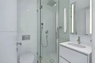 300 Biscayne Blvd Way, Miami, FL 33131 - Photo 24