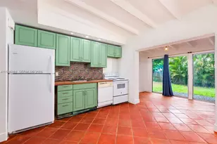 1716 SW 12th Ct, Fort Lauderdale, FL 33312 - Photo 4