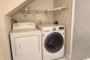 14293 SW 94th Cir Ln, Miami, FL 33186 - Photo 12