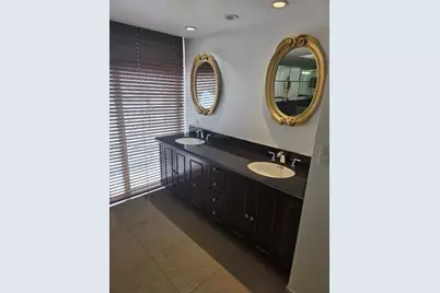 19355 Turnberry Way #2E, Aventura, FL 33180 - Photo 10