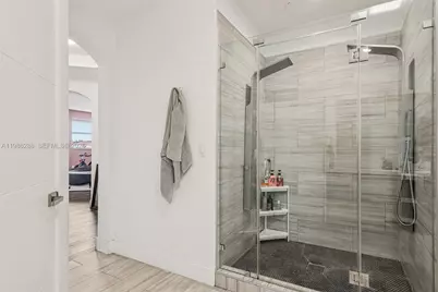 11280 NW 77th Ter, Doral, FL 33178 - Photo 46