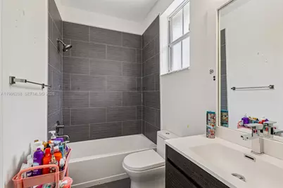 11280 NW 77th Ter, Doral, FL 33178 - Photo 56