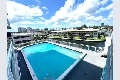 437 Golden Isles Dr #14G, Hallandale Beach, FL 33009 - Photo 12
