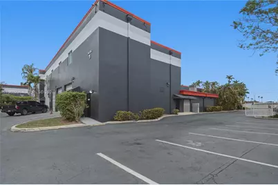 2950 N 28th Ter, Hollywood, FL 33020 - Photo 18