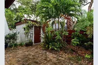 2991 Lakewood Ln #329, Hollywood, FL 33021 - Photo 16