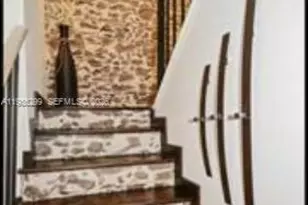 2991 Lakewood Ln, Hollywood, FL 33021 - Photo 10