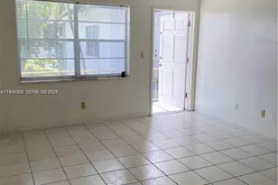 6211 SW 37th St, Davie, FL 33314 - Photo 10