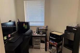 882 NW 92nd Ave, Plantation, FL 33324 - Photo 34