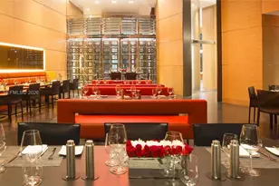 18555 Collins Ave, Sunny Isles Beach, FL 33160 - Photo 30