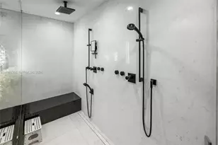 18555 Collins Ave, Sunny Isles Beach, FL 33160 - Photo 32
