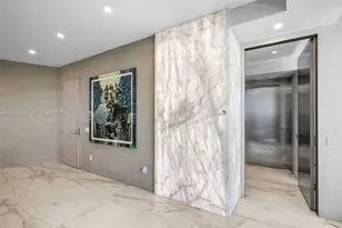 18555 Collins Ave, Sunny Isles Beach, FL 33160 - Photo 4