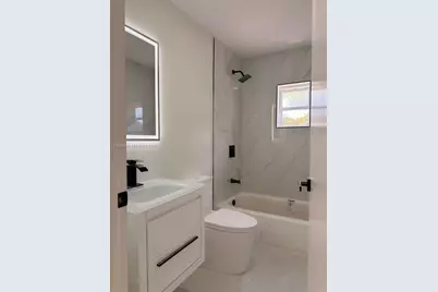 1965 Breezy Ln, West Palm Beach, FL 33417 - Photo 2