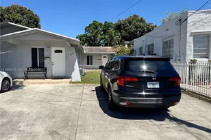 1781 NW 16th St, Miami, FL 33125 - Photo 20