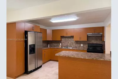 1781 NW 16th St, Miami, FL 33125 - Photo 22