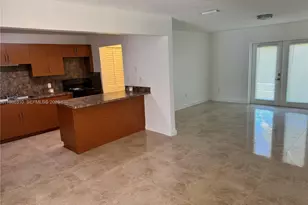 1781 NW 16th St, Miami, FL 33125 - Photo 18