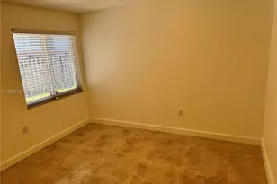 1781 NW 16th St, Miami, FL 33125 - Photo 14