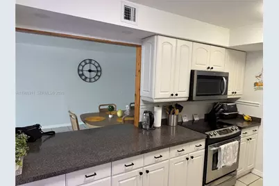 1461 NW 113th Ave, Pembroke Pines, FL 33026 - Photo 18