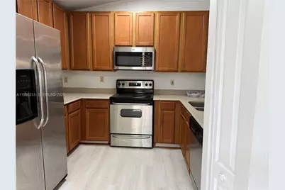 502 SW 158th Ter #201, Pembroke Pines, FL 33027 - Photo 4