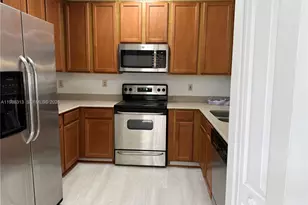 502 SW 158th Terrace, Pembroke Pines, FL 33027 - Photo 4