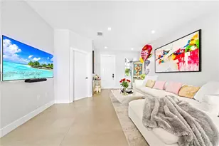 7827 NW 116th Ave, Doral, FL 33178 - Photo 8