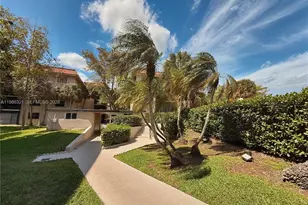 511 Ives Dairy Rd, Miami, FL 33179 - Photo 40