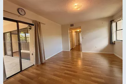 511 Ives Dairy Rd #301-6, Miami, FL 33179 - Photo 22