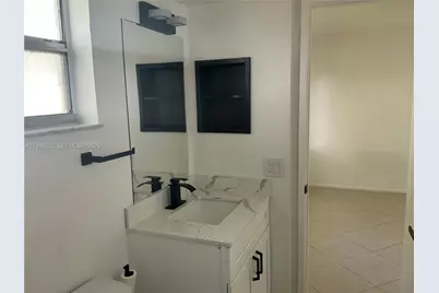 [Address not provided], Pompano Beach, FL 33069 - Photo 14