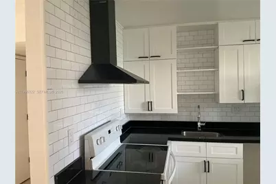 [Address not provided], Pompano Beach, FL 33069 - Photo 28