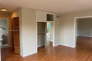 2640 NE 135th St, North Miami, FL 33181 - Photo 6