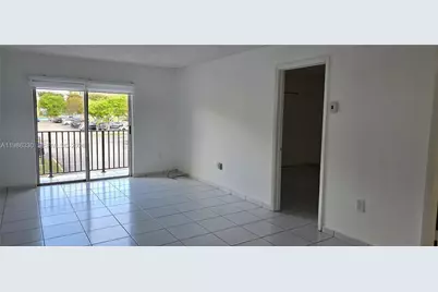 4805 NW 7th St #204-15, Miami, FL 33126 - Photo 14