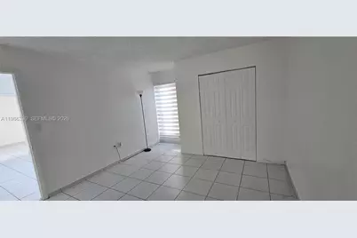 4805 NW 7th St #204-15, Miami, FL 33126 - Photo 22