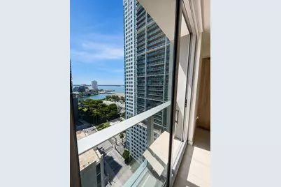 77 SE 5 St #2015, Miami, FL 33131 - Photo 22