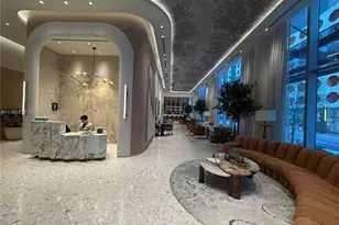 77 SE 5 St, Miami, FL 33131 - Photo 36