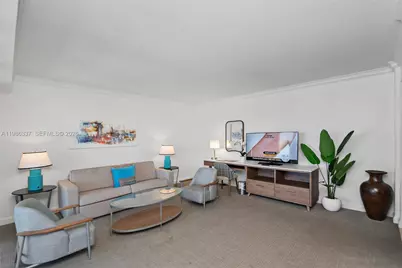 601 N Fort Lauderdale Beach Blvd #713, Fort Lauderdale, FL 33304 - Photo 10