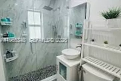 12430 NW 20th Av, Miami, FL 33167 - Photo 12