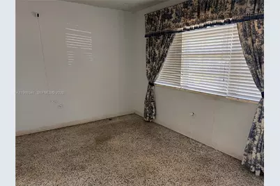9950 SW 35th Ter, Miami, FL 33165 - Photo 12