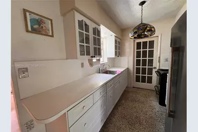 9950 SW 35th Ter, Miami, FL 33165 - Photo 18