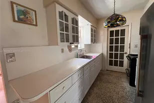 9950 SW 35th Terrace, Miami, FL 33165 - Photo 18