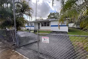 9950 SW 35th Terrace, Miami, FL 33165 - Photo 2