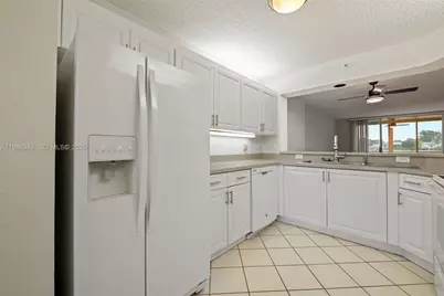 9599 Weldon Cir #A112, Tamarac, FL 33321 - Photo 8