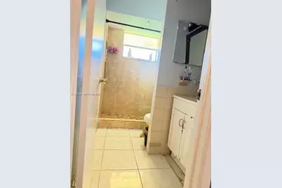 9770 SW 210th St, Cutler Bay, FL 33189 - Photo 14