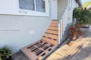 9770 SW 210th St, Cutler Bay, FL 33189 - Photo 8