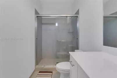 21068 NE 8th Ave, Miami, FL 33179 - Photo 20