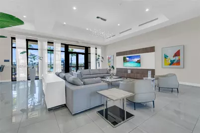 21068 NE 8th Ave, Miami, FL 33179 - Photo 36