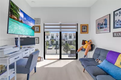 21068 NE 8th Ave, Miami, FL 33179 - Photo 12