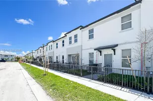 12476 SW 248th St, Miami, FL 33032 - Photo 4