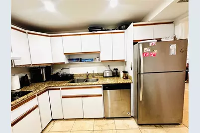 210 174th St #1104, Sunny Isles Beach, FL 33160 - Photo 8
