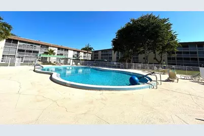400 W Village Green Cir W #216, Palm Springs, FL 33461 - Photo 26